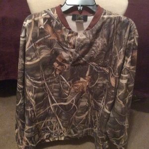 Mad Dog XL LS Camo shirt